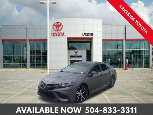 2024 Toyota Camry Hybrid SE