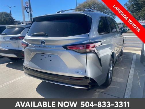 2025 Toyota Sienna Limited