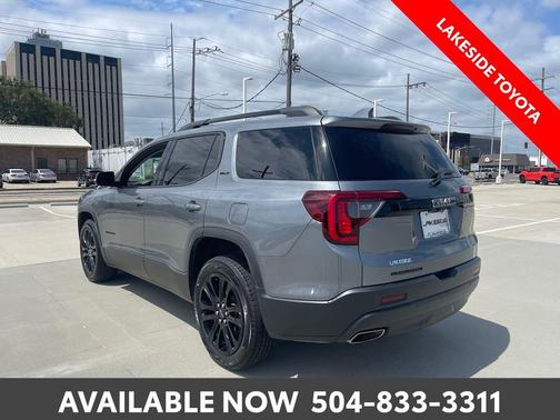 Satin Steel Metallic 2022 GMC Acadia FWD SLT