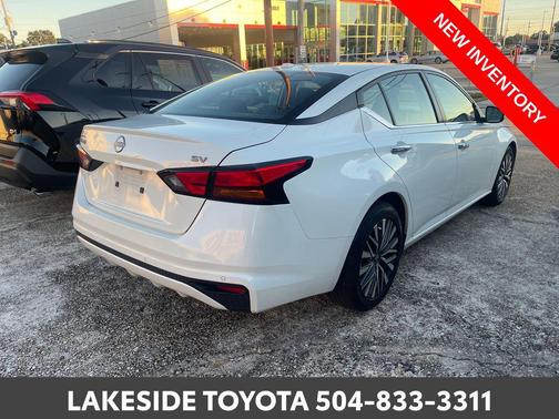2023 Nissan Altima 2.5 SV