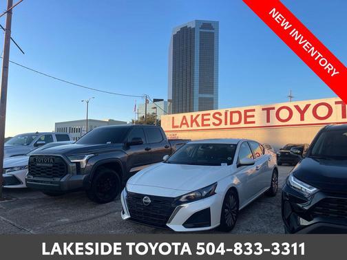 2023 Nissan Altima 2.5 SV