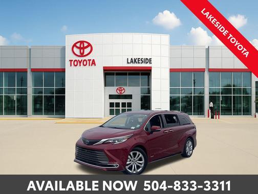 2021 Toyota Sienna Platinum 7 Passenger