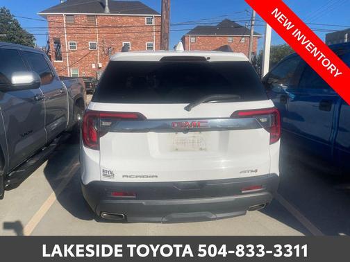 2021 GMC Acadia AWD AT4