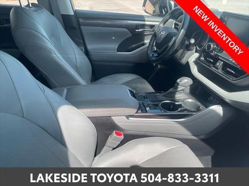 2022 Toyota Highlander Limited