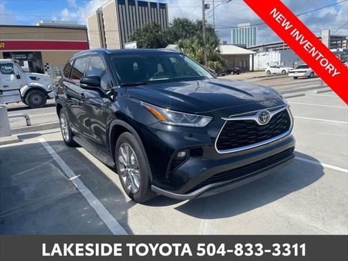 2022 Toyota Highlander Limited
