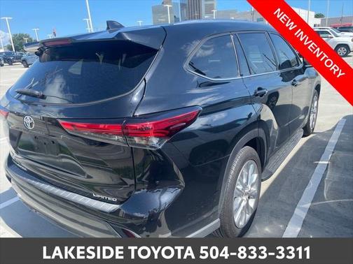 2022 Toyota Highlander Limited