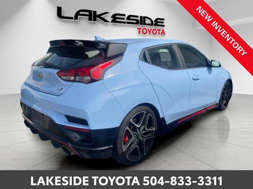 2019 Hyundai Veloster Base