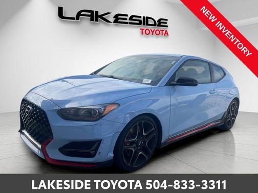 2019 Hyundai Veloster Base