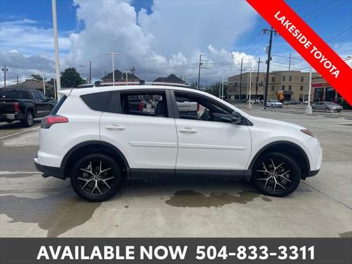2018 Toyota RAV4 SE