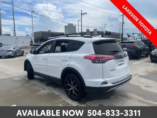 2018 Toyota RAV4 SE
