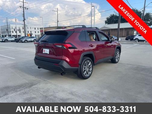 Pearl 2025 Toyota RAV4 XLE Premium
