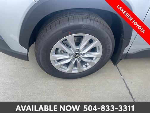 2026 Toyota Corolla Cross LE