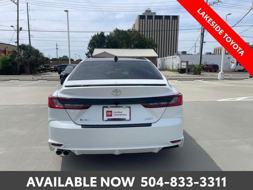 Pearl 2025 Toyota Camry XSE