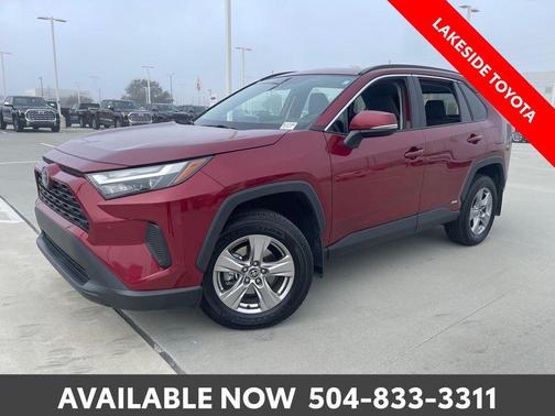 2022 Toyota RAV4 Hybrid XLE