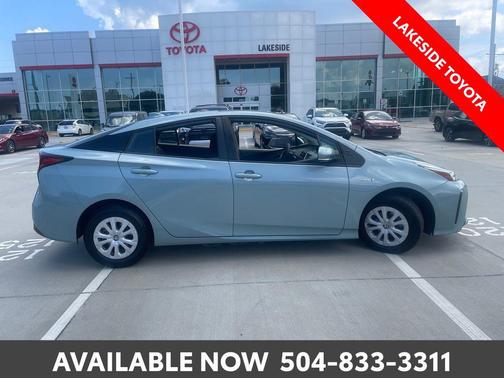 2022 Toyota Prius L