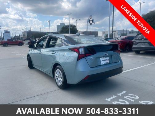 2022 Toyota Prius L