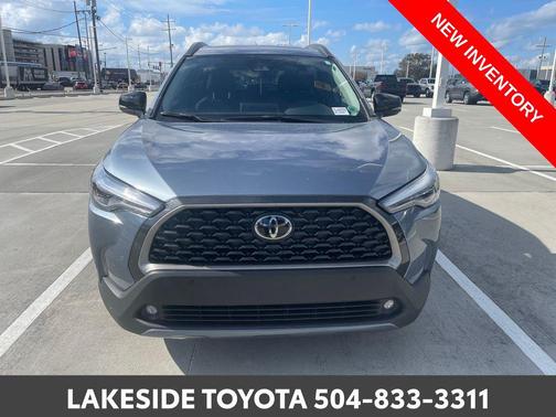 2025 Toyota Corolla Cross XLE