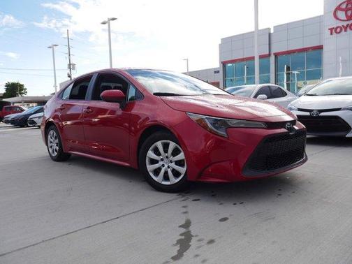 Photo 2 of 27 of 2020 Toyota Corolla LE