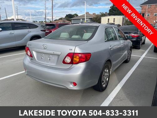 2010 Toyota Corolla LE
