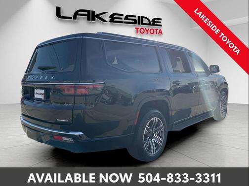 2024 Jeep Wagoneer L Series II 4x2