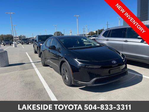 2023 Toyota Prius LE