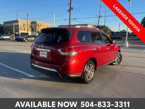 2015 Nissan Pathfinder S