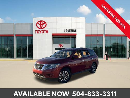 2015 Nissan Pathfinder S