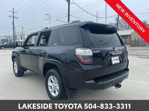 2024 Toyota 4Runner SR5