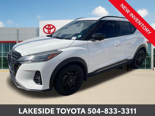 2023 Nissan Kicks SR