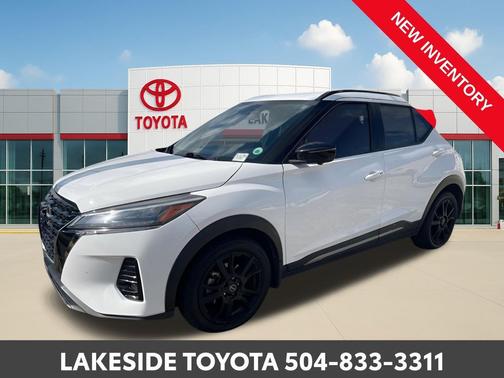 2023 Nissan Kicks SR