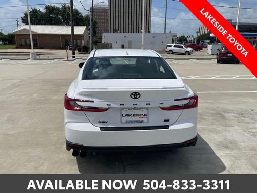 2025 Toyota Camry SE