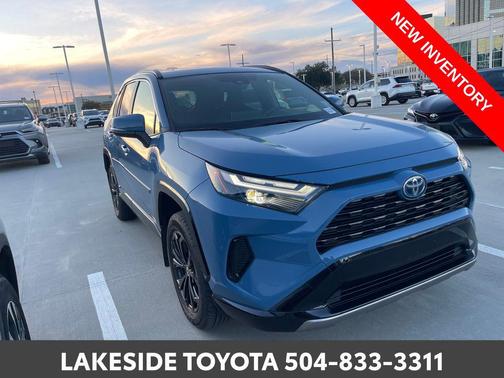 2024 Toyota RAV4 Hybrid SE