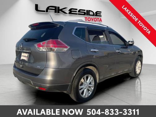 2016 Nissan Rogue SV