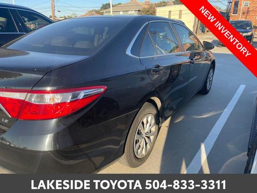 2017 Toyota Camry LE