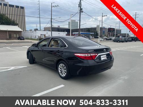 2017 Toyota Camry LE