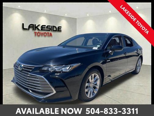2021 Toyota Avalon Hybrid XLE Plus