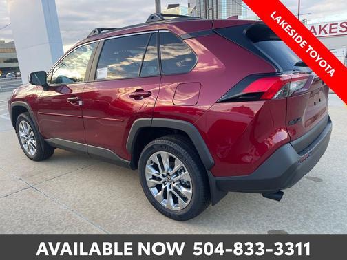 2025 Toyota RAV4 XLE Premium