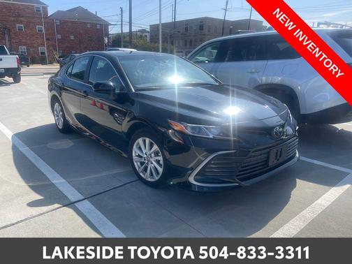 2024 Toyota Camry LE