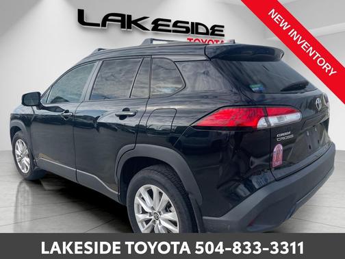 2023 Toyota Corolla Cross LE