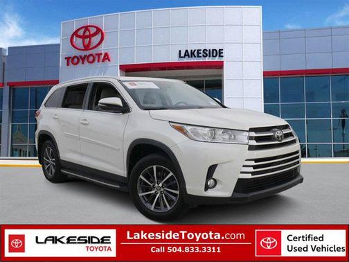 Blizzard Pearl 2019 Toyota Highlander XLE