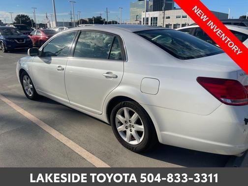 2005 Toyota Avalon XL