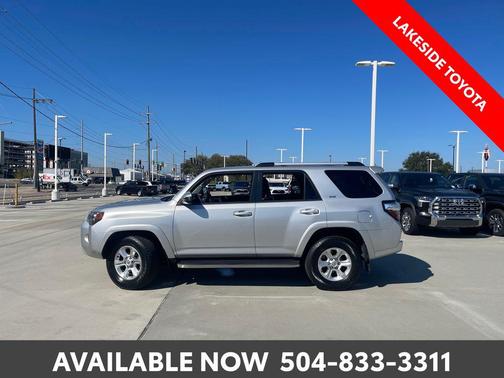 2022 Toyota 4Runner SR5