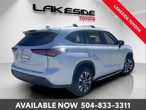 2024 Toyota Highlander XLE