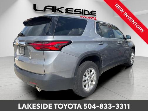 2023 Chevrolet Traverse LS