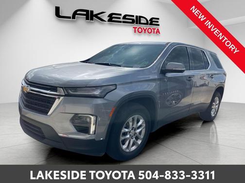 2023 Chevrolet Traverse LS