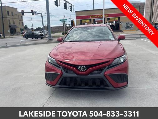 2021 Toyota Camry SE