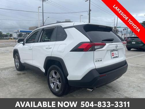 Ice 2024 Toyota RAV4 XLE