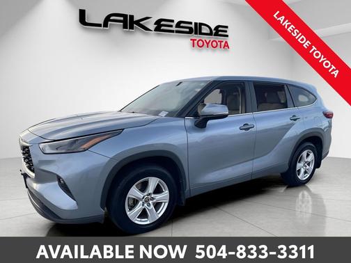 2023 Toyota Highlander LE