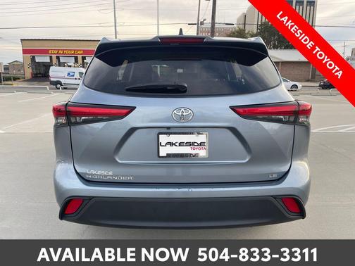2023 Toyota Highlander LE