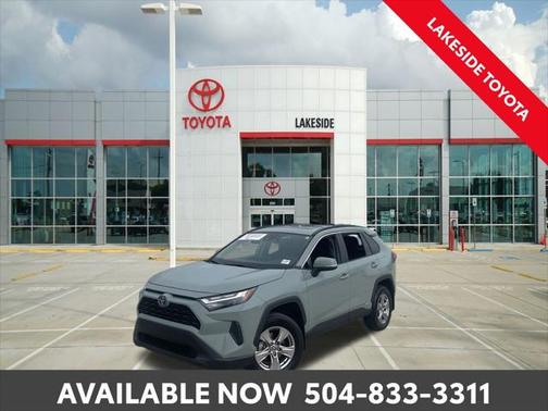 2022 Toyota RAV4 Hybrid XLE